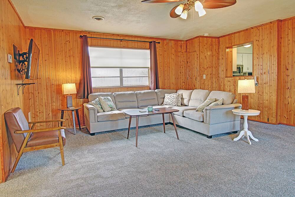 Photo of Bedroom in Tulsa