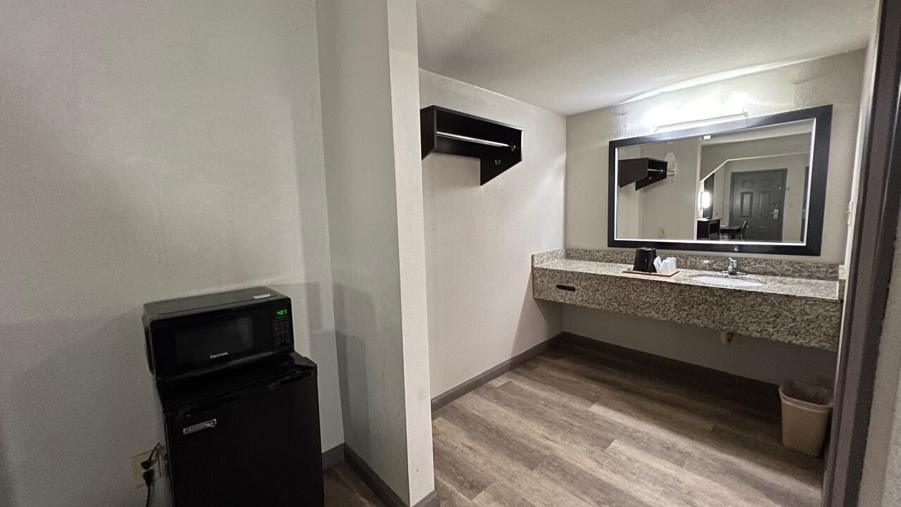 Photo of Others in Griffin