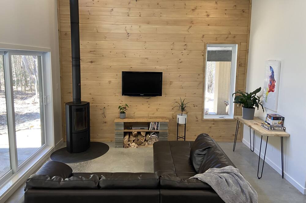 Photo of Livingroom in Notre-Dame-de-la-Merci