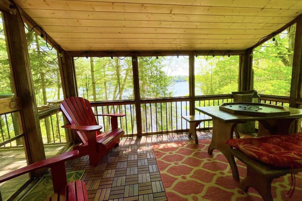 Photo of Patio Balcony in Irondale