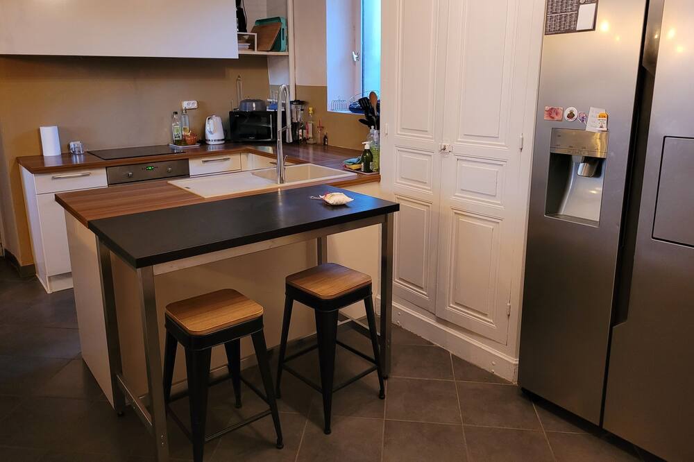 Photo of Kitchen in Camaret-sur-Aigues