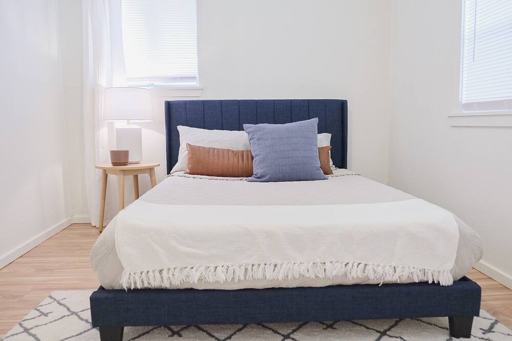 Photo of Bedroom in Tulsa