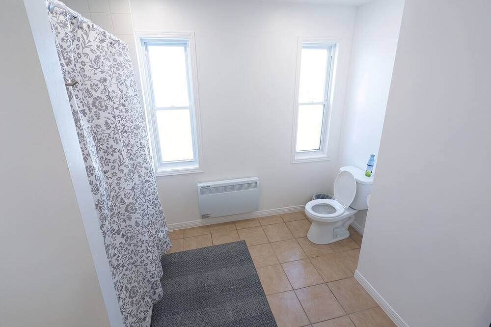 Photo of Bathroom in Pont-Viau