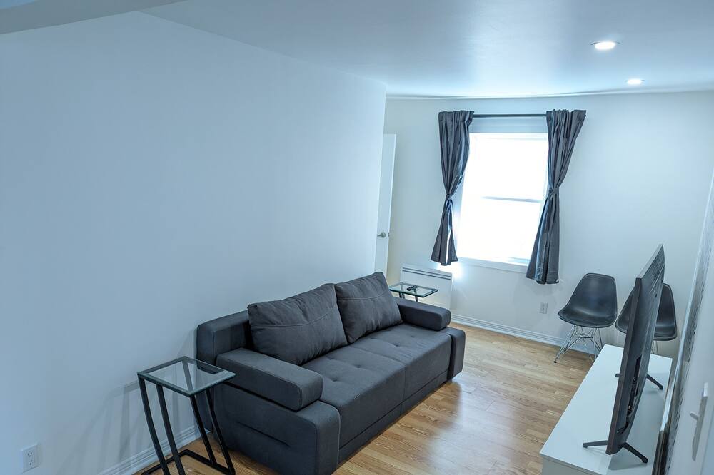 Photo of Livingroom in Pont-Viau