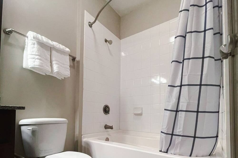 Photo of Bathroom in Ferndale