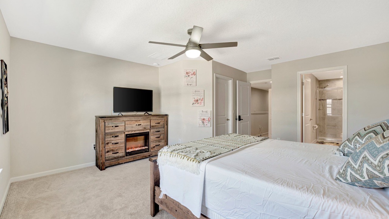 Photo of Bedroom in Seffner Community Alliance
