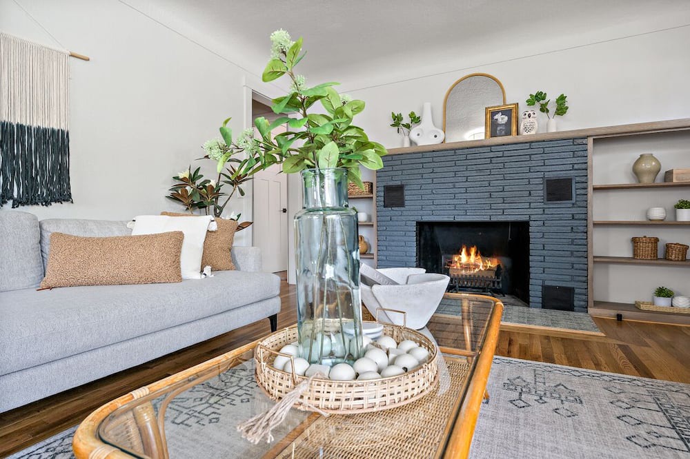 Photo of Livingroom in Sunset