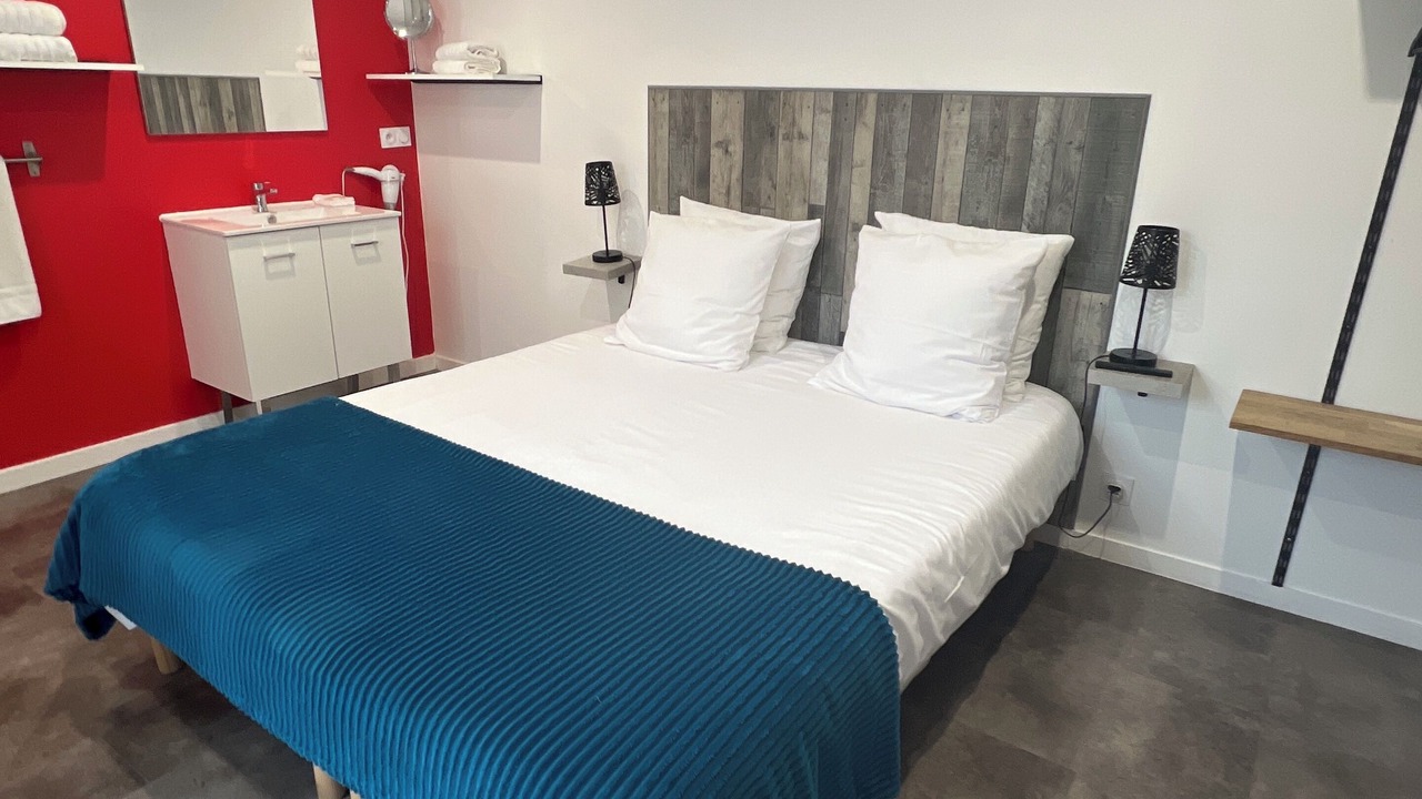 Photo of Bedroom in Isques