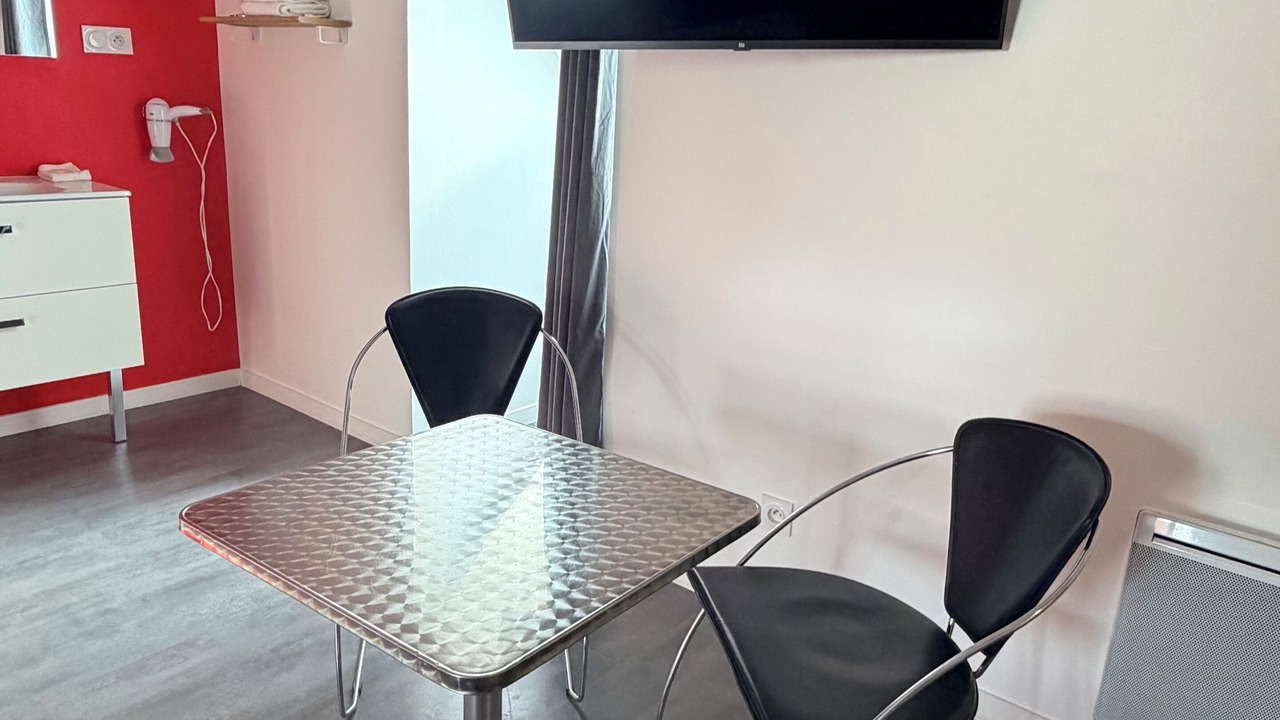 Photo of Bedroom in Isques