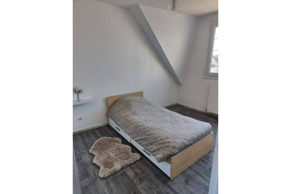 Photo of Bedroom in Le Portel