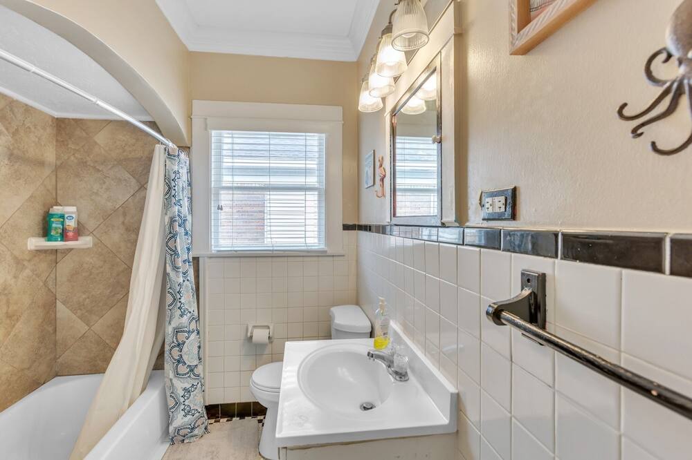 Photo of Bathroom in San Jacinto