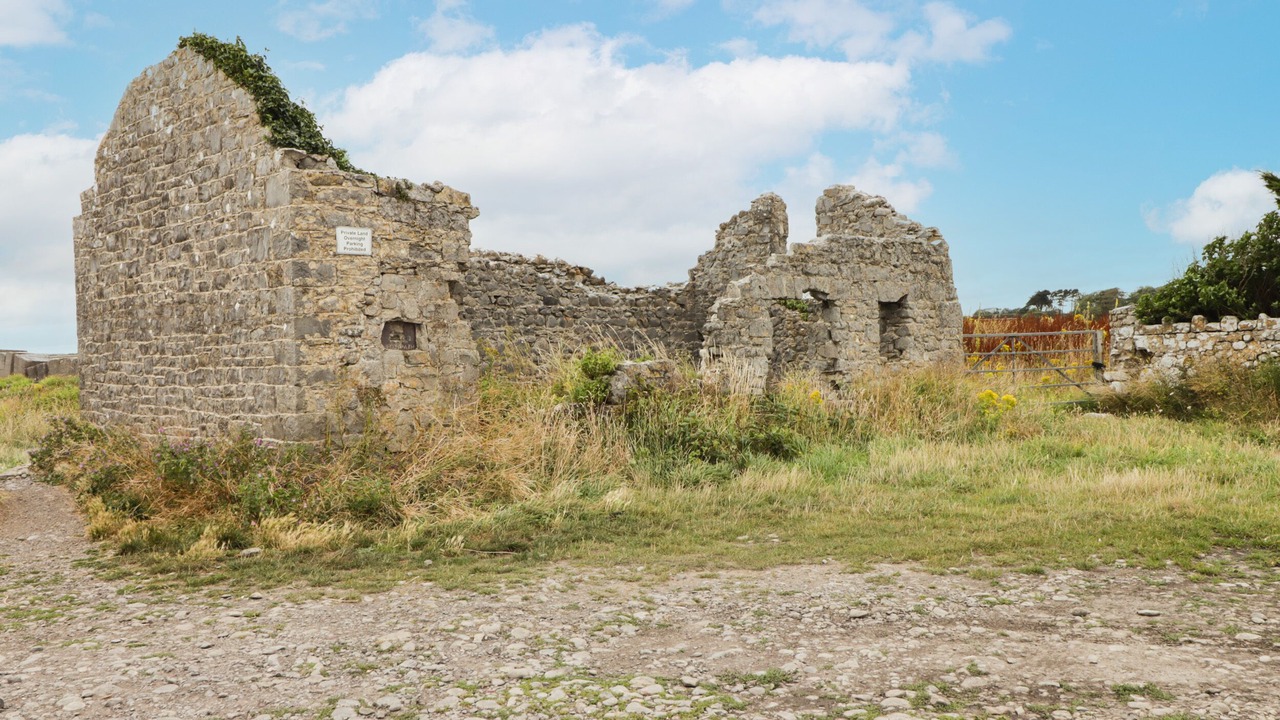 Photo of Others in Saint Athan