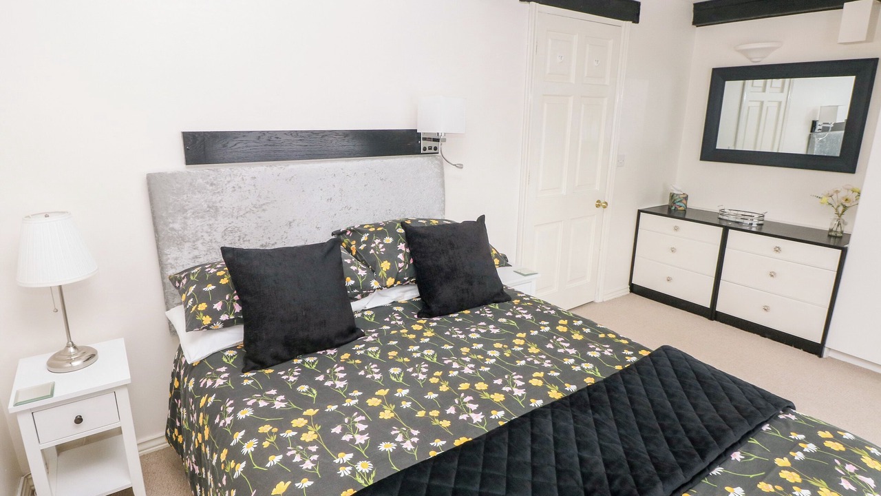 Photo of Others in Saint Athan