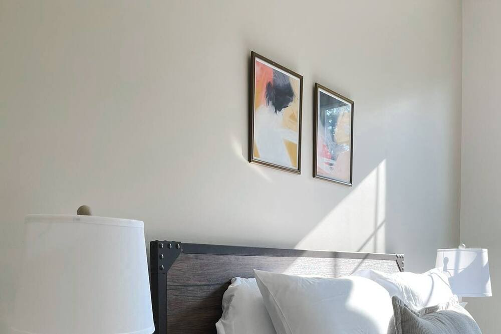 Photo of Bedroom in Ferndale