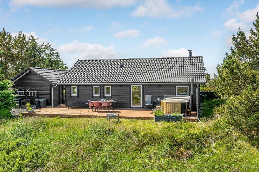 Photo of Outdoor in Trend