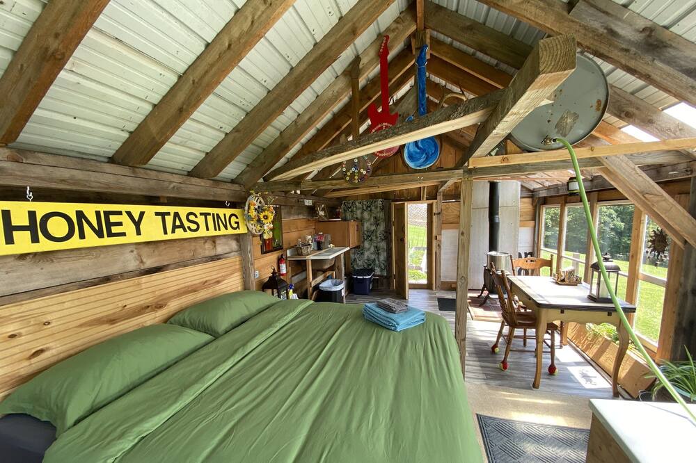 Photo of Bedroom in Town of Broome