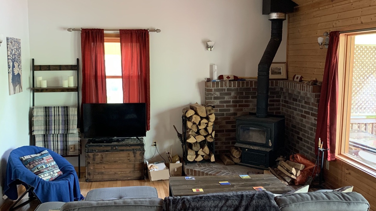 Photo of Livingroom in Smiths Corner