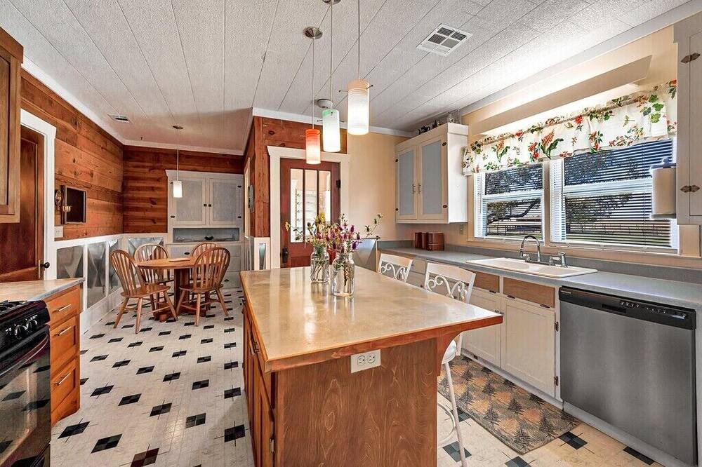 Photo of Kitchen in Clifton
