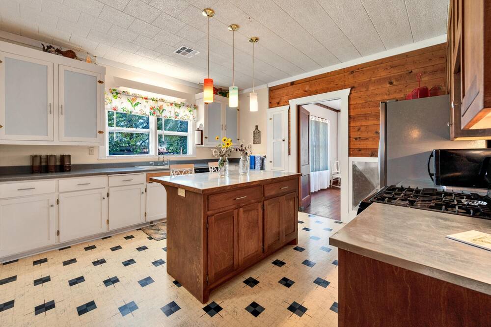 Photo of Kitchen in Clifton