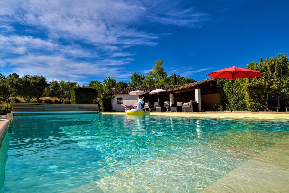 Photo of Outdoor in La Roque-sur-Ceze
