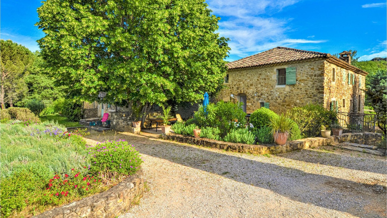 Photo of Outdoor in La Roque-sur-Ceze