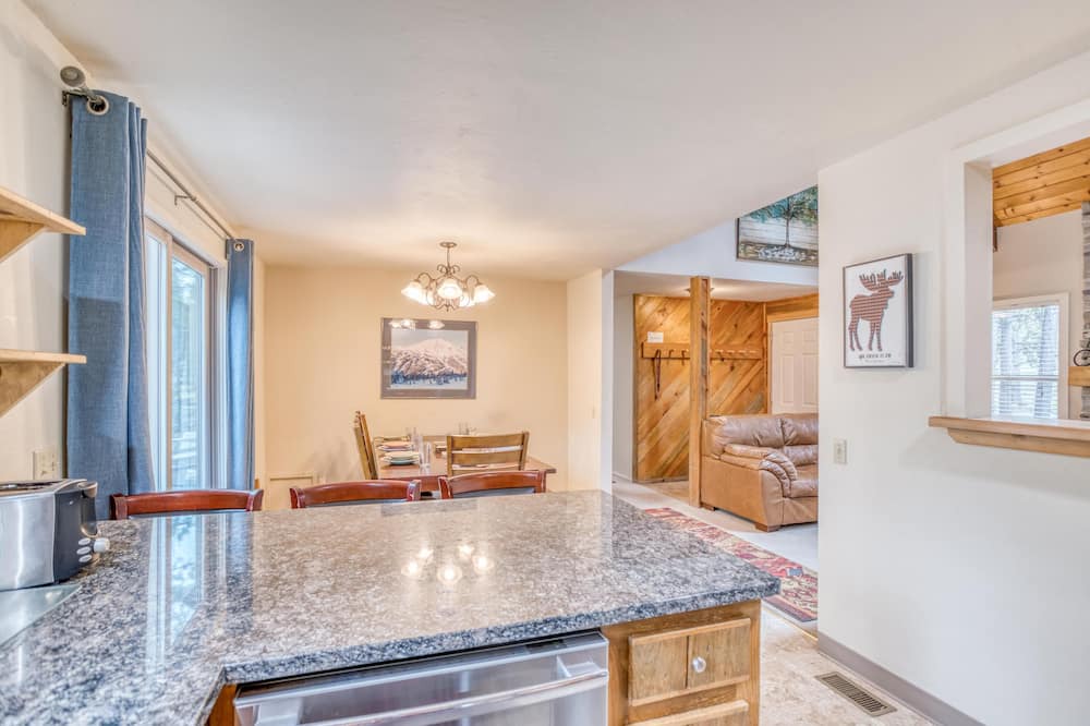 Photo of Kitchen in Deer Park