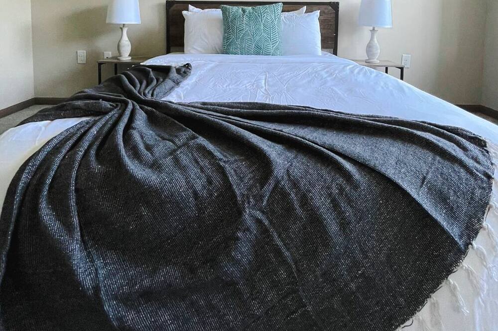Photo of Bedroom in Ferndale