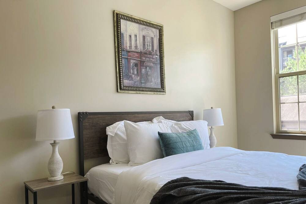 Photo of Bedroom in Ferndale