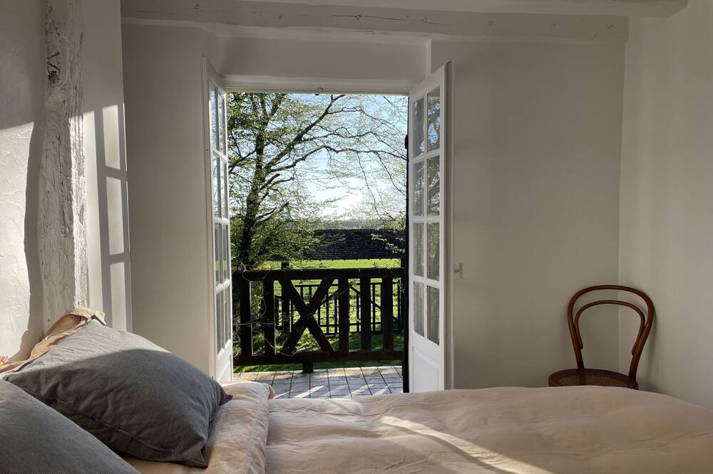 Photo of Bedroom in Sainte-Marguerite-de-l'Autel