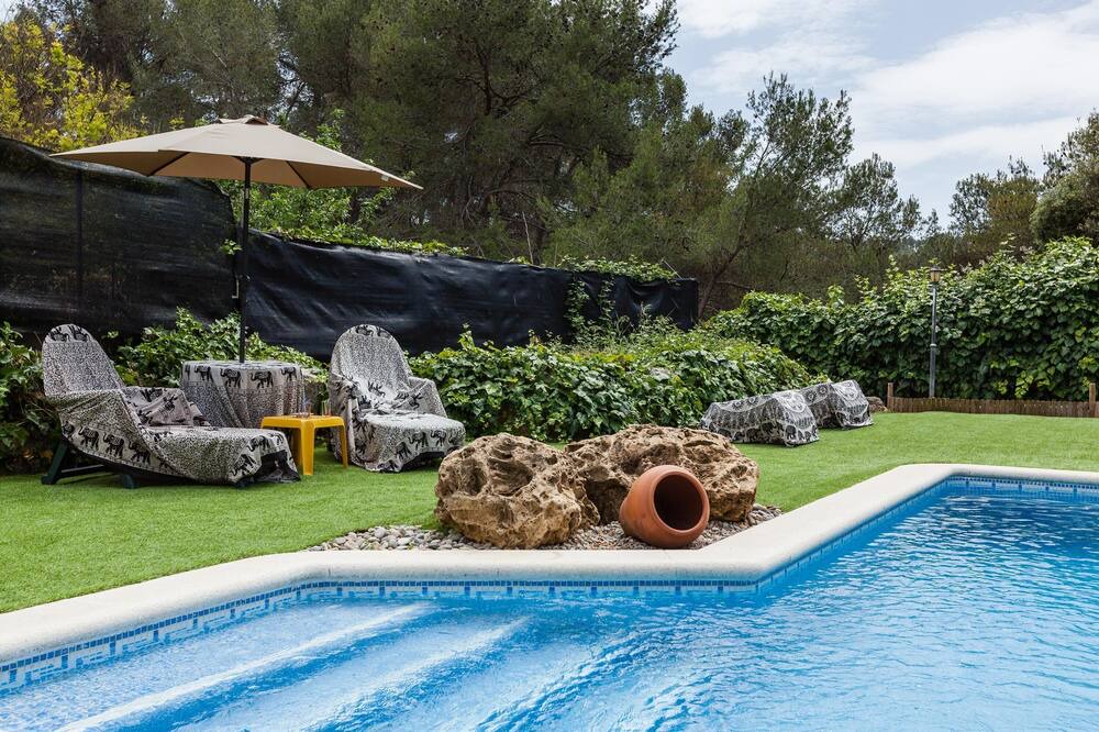 Photo of Outdoor in Corbera De Llobregat