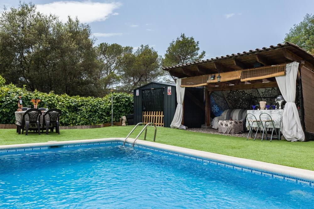 Photo of Outdoor in Corbera De Llobregat