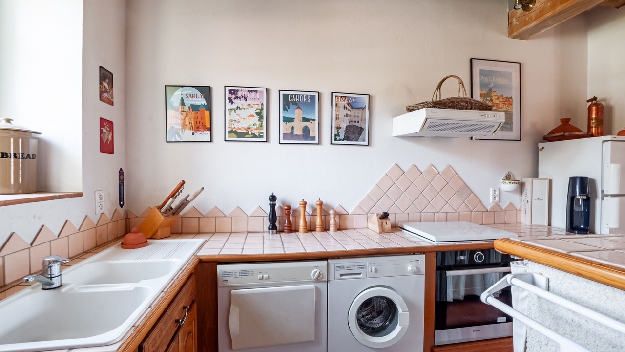 Photo of Kitchen in Frayssinet-le-Gelat