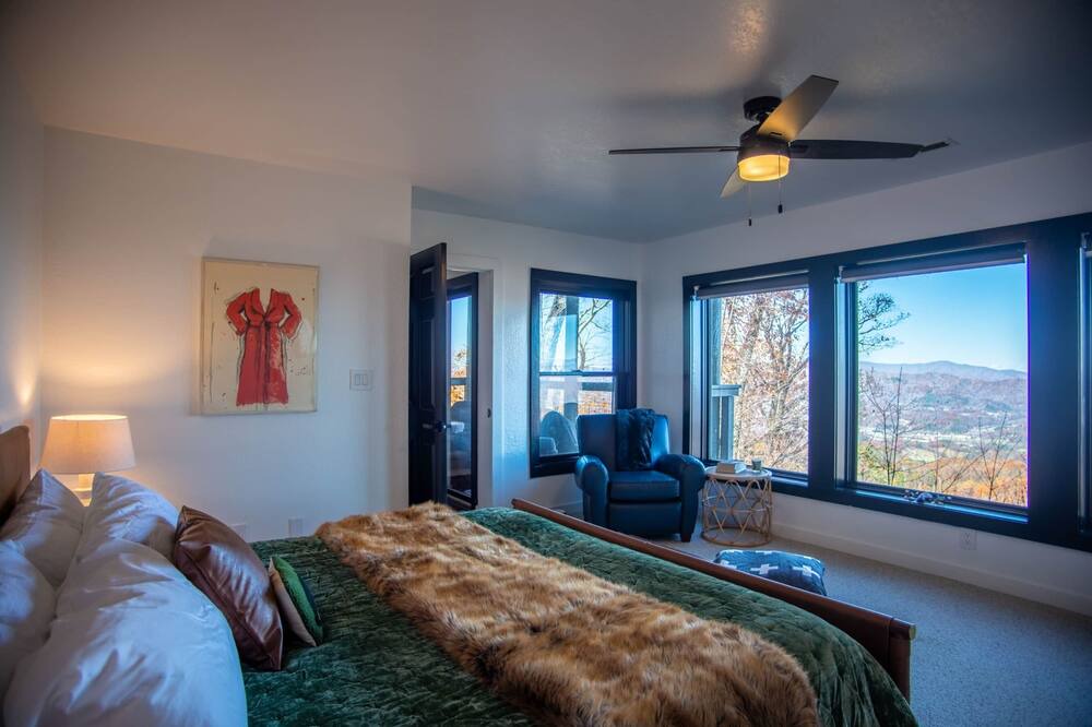 Photo of Bathroom in Mountain Air
