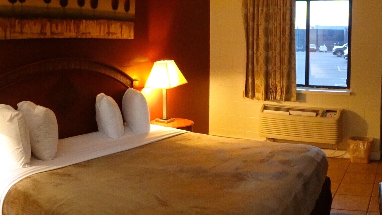 Photo of Bedroom in Wayne