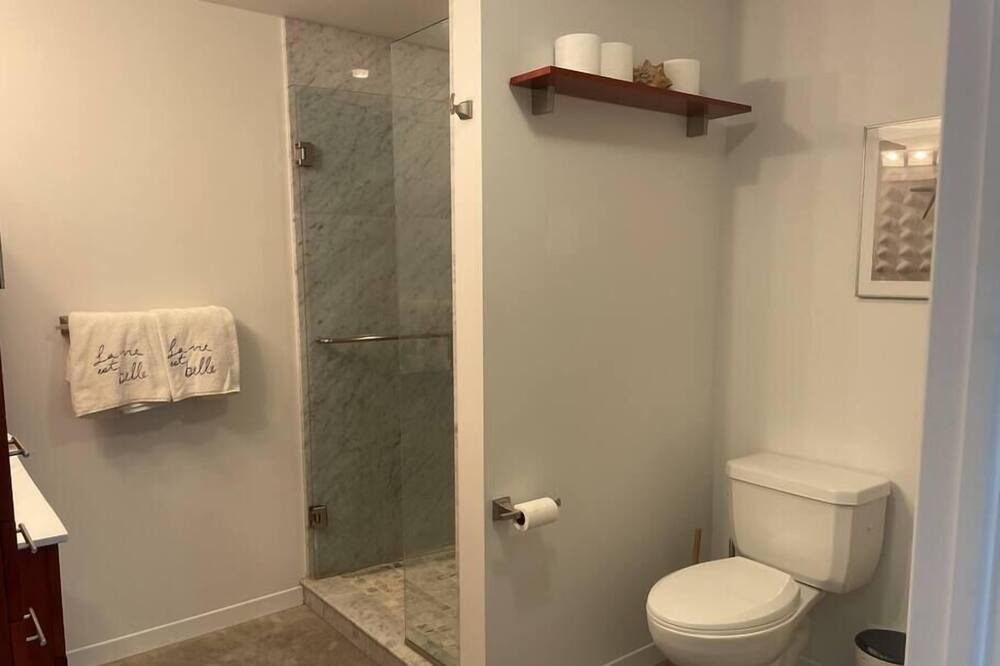 Photo of Bathroom in Wellington