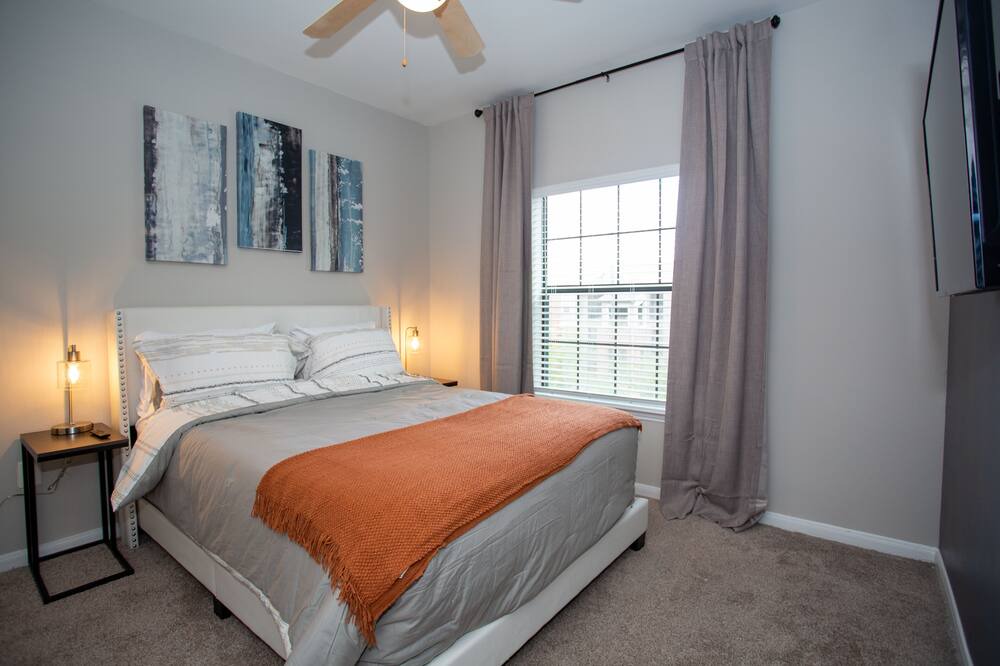 Photo of Bedroom in Kingwood