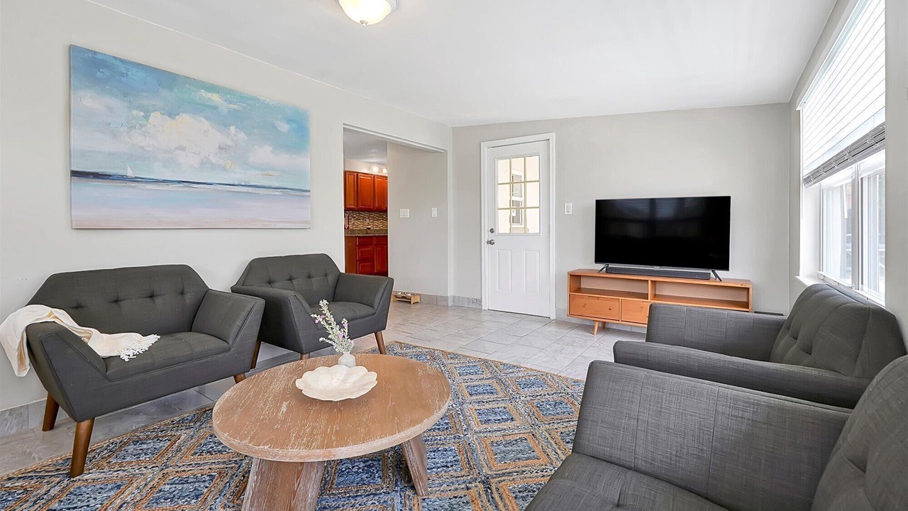 Photo of Others in Cocoa Isles