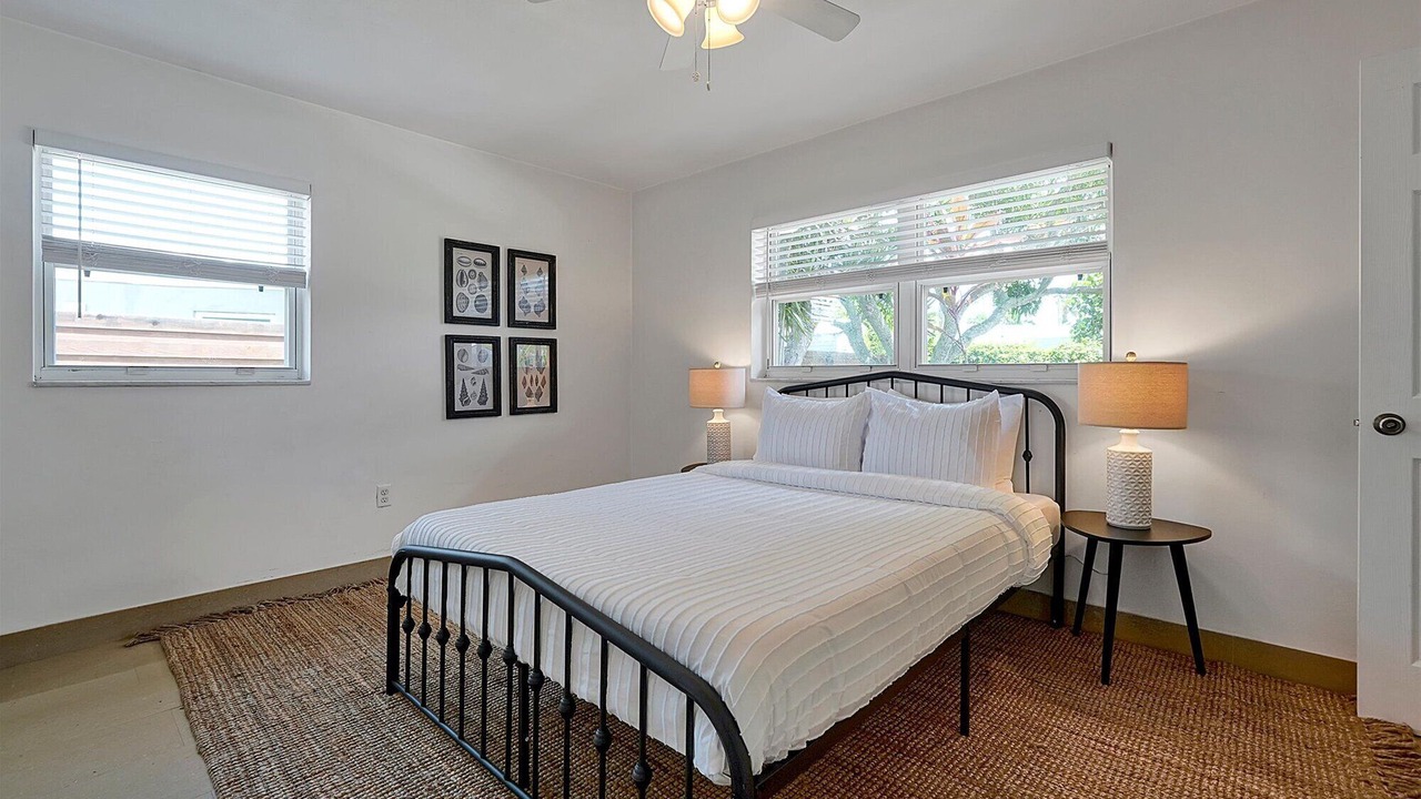 Photo of Others in Cocoa Isles