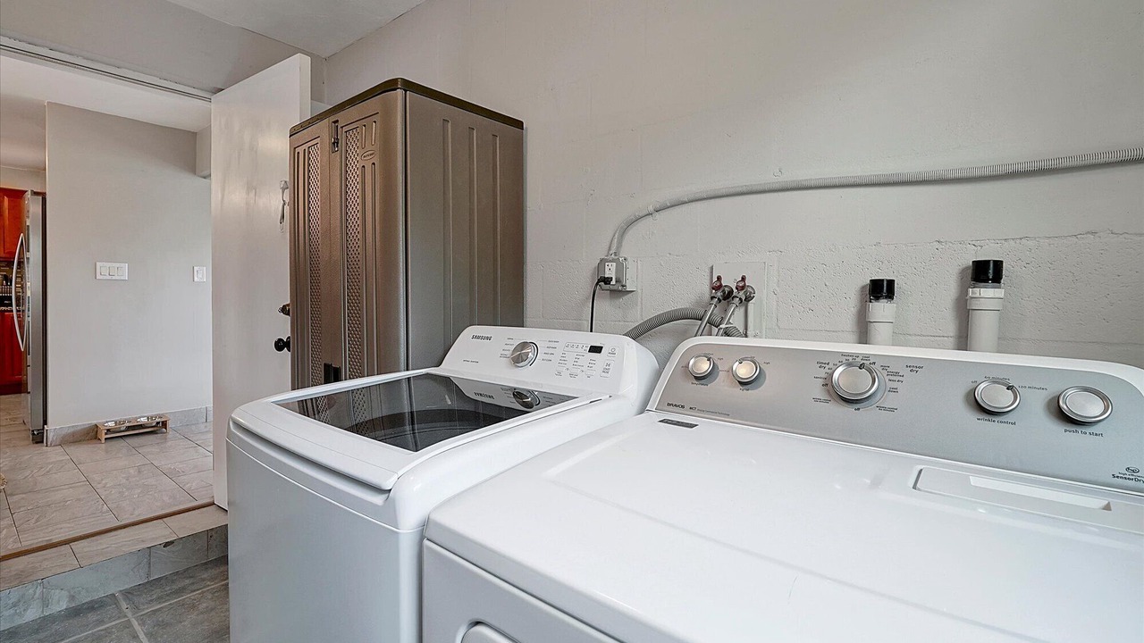 Photo of Others in Cocoa Isles