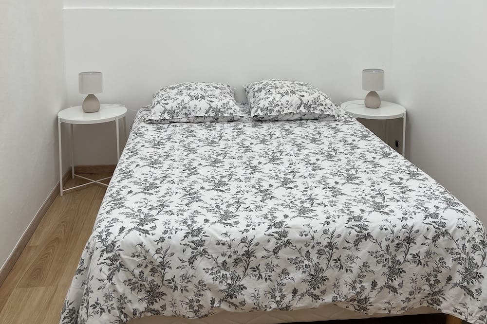 Photo of Bedroom in Cussac-Fort-Medoc