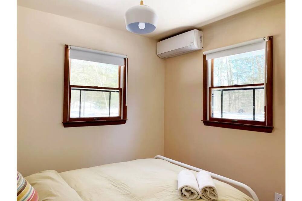 Photo of Bedroom in Accord