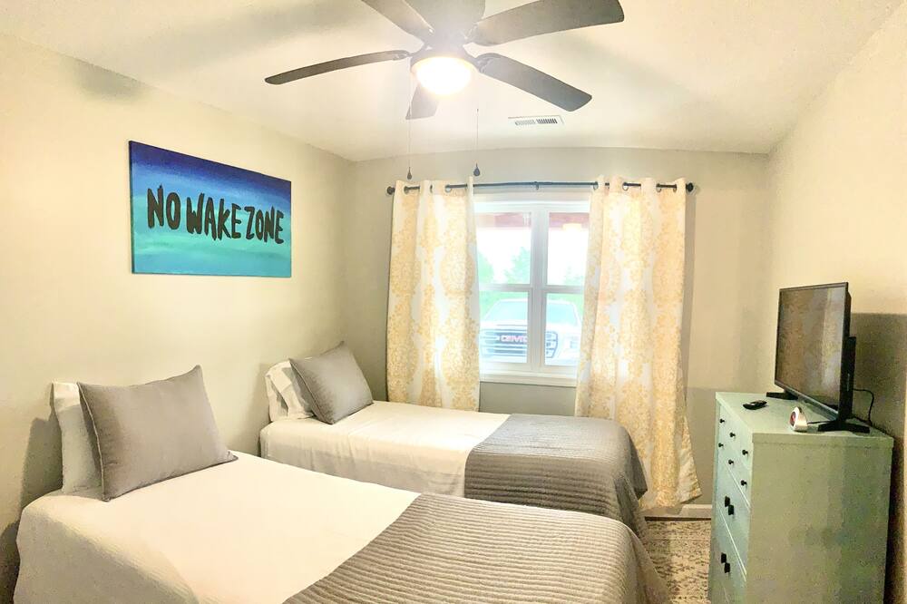 Photo of Bedroom in Stoutsville