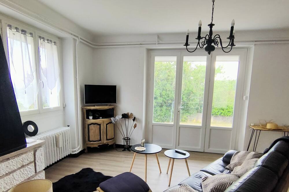 Photo of Livingroom in Villefranche-de-Rouergue