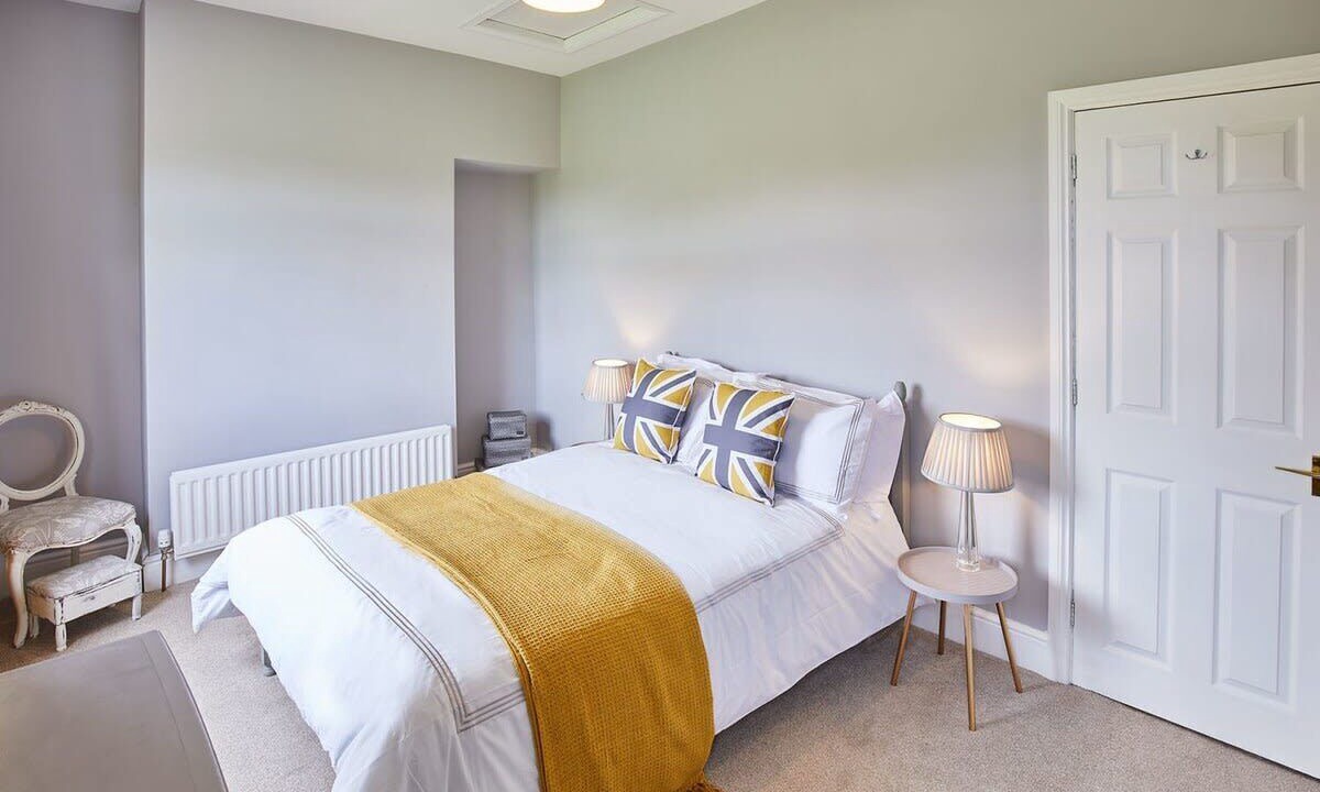 Photo of Others in Greenhead