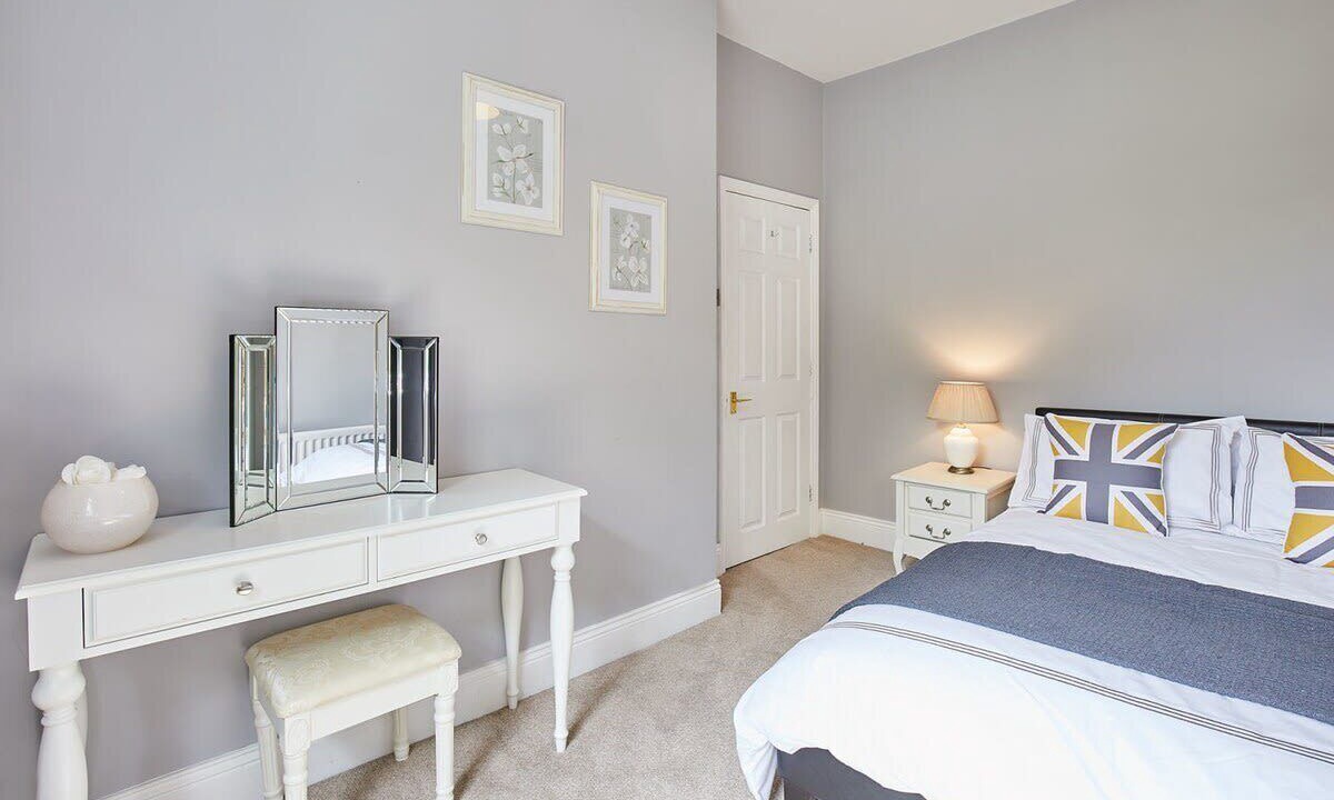 Photo of Others in Greenhead