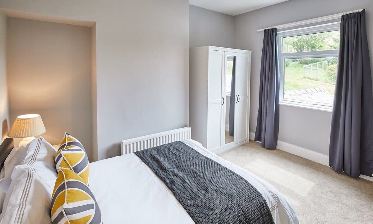 Photo of Others in Greenhead