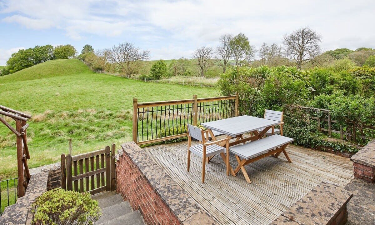 Photo of Outdoor in Greenhead