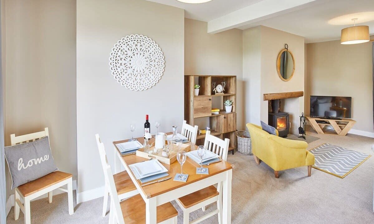 Photo of Others in Greenhead