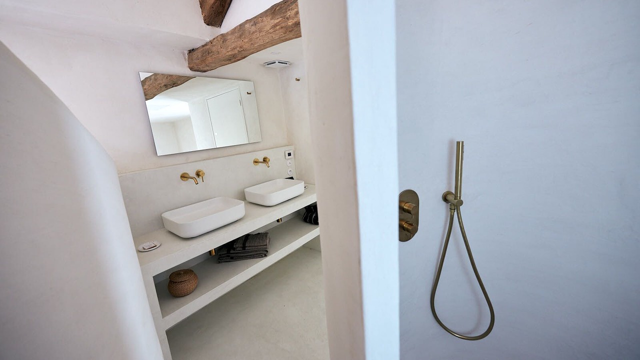 Photo of Bedroom in Alan