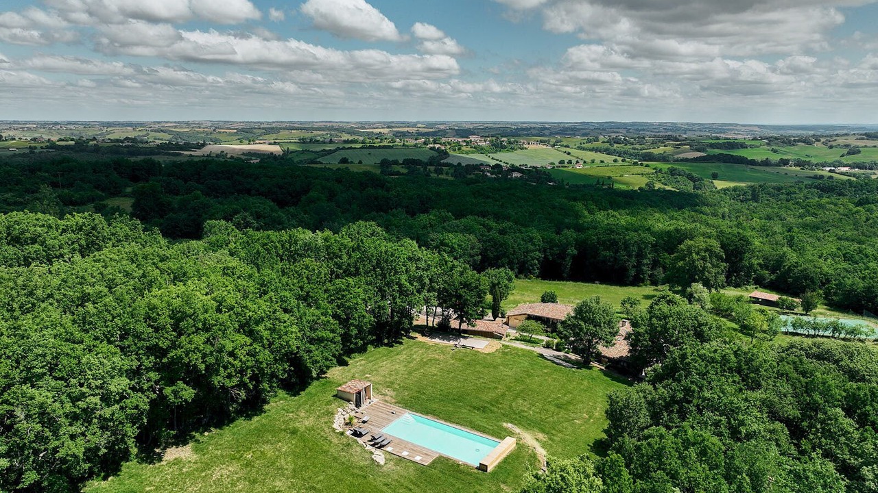 Photo of Outdoor in Alan